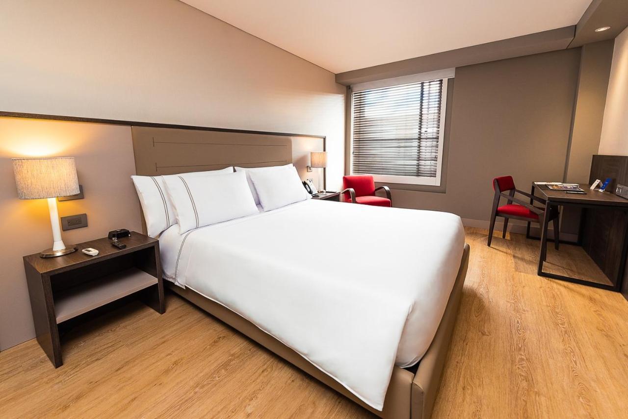Hotel Habitel Prime Bogota Exterior photo