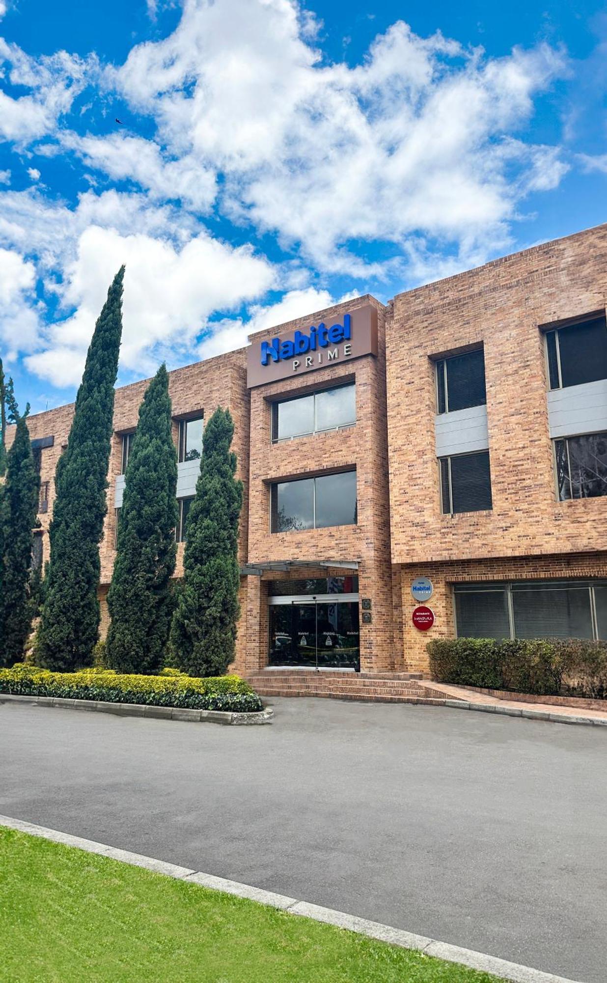Hotel Habitel Prime Bogota Exterior photo